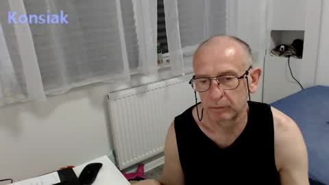 Komsiak online show from May 2026 04:46:02 PM