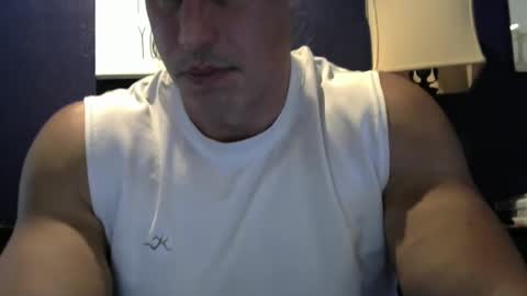 Snapshot of koolchillfun chatting on December 2024 05:44:01 PM koolchillfun online show from December 2024 05:44:01 PM