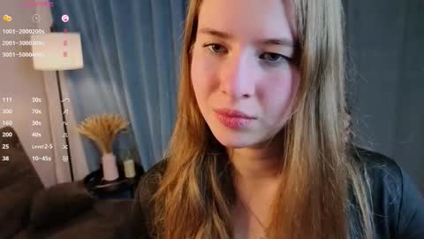 Jenna online show from December 2025 04:38:01 PM