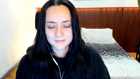 Snapshot of kora_shadow chatting on December 2025 09:20:01 PM Kora Shadow online show from December 2025 09:20:01 PM