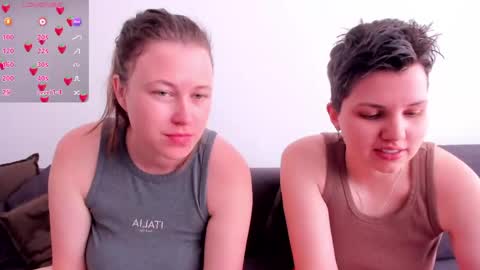 Twiix online show from May 2026 03:28:01 PM