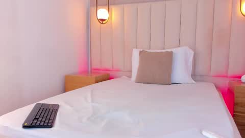 K O S M I C online show from February 2026 02:01:02 PM