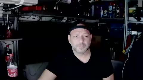 Kosta online show from December 2024 07:01:02 PM