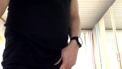 Kosta online show from December 2024 07:33:01 PM