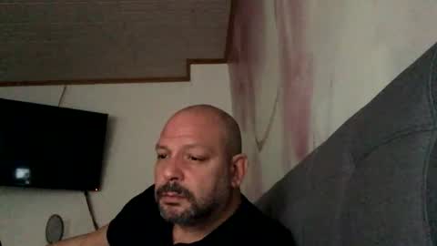 Kosta online show from January 2025 10:05:02 AM