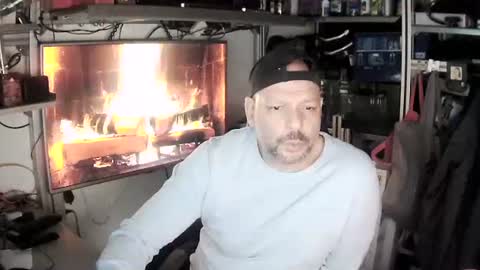 Kosta online show from January 2025 12:55:01 PM