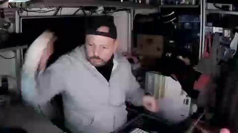 Kosta online show from February 2025 07:05:02 PM