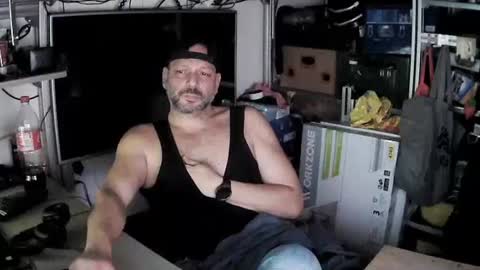 Kosta online show from March 2025 06:55:01 PM