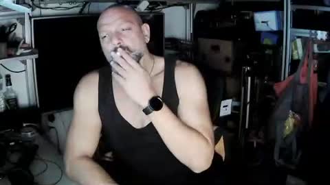 Kosta online show from October 2025 07:08:01 PM