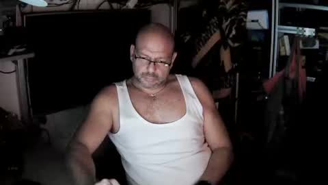 Kosta online show from November 2025 05:25:02 PM