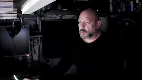 Kosta online show from December 2025 01:51:01 PM