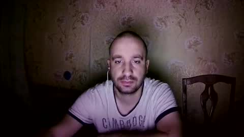 Snapshot of kostua31 chatting on November 2025 11:07:02 PM kvg-1994 online show from November 2025 11:07:02 PM