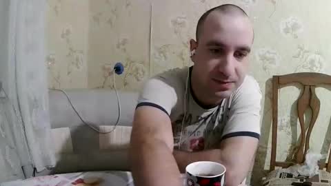 Snapshot of kostua31 chatting on November 2025 03:28:01 AM kvg-1994 online show from November 2025 03:28:01 AM