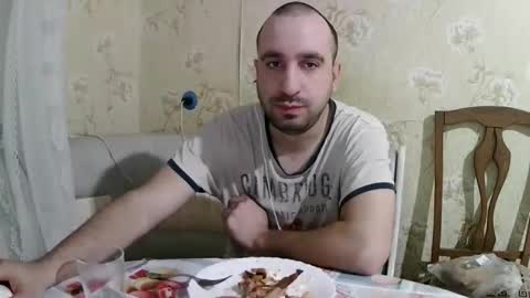 Snapshot of kostua31 chatting on November 2025 01:19:01 AM kvg-1994 online show from November 2025 01:19:01 AM