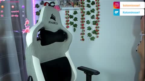 Snapshot of kotomi_rosse chatting on January 2025 09:20:01 PM Kotomi online show from January 2025 09:20:01 PM