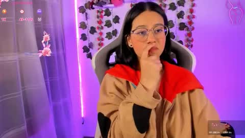 Snapshot of kotomi_rosse chatting on October 2025 12:33:02 AM Kotomi online show from October 2025 12:33:02 AM