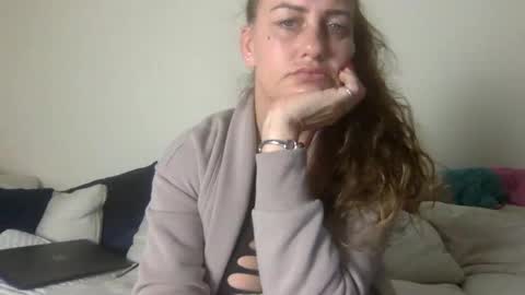 Snapshot of koyoteej chatting on January 2025 11:21:02 AM koyoteej online show from January 2025 11:21:02 AM