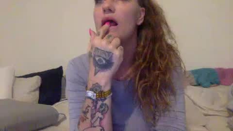 Snapshot of koyoteej chatting on January 2025 10:39:01 PM koyoteej online show from January 2025 10:39:01 PM