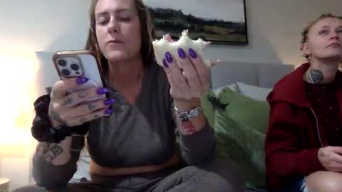 Snapshot of koyoteej chatting on January 2025 11:14:02 PM koyoteej online show from January 2025 11:14:02 PM