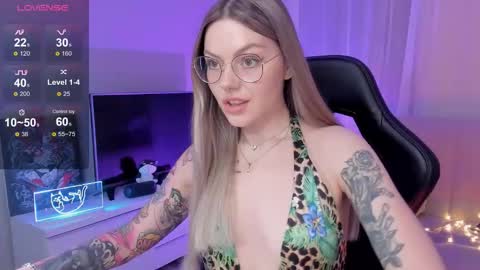 Snapshot of koza_dereza_ chatting on October 2025 04:49:01 PM Jess online show from October 2025 04:49:01 PM