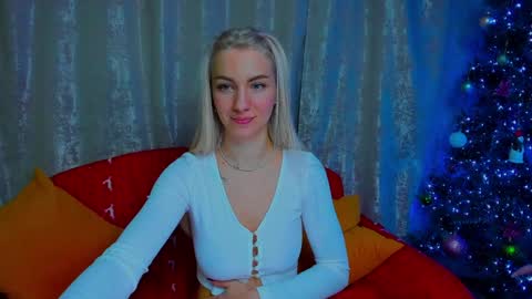Snapshot of kratoslisandra chatting on December 2024 01:26:02 AM Lisandra online show from December 2024 01:26:02 AM