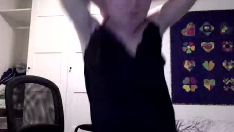 Snapshot of kreolsk34 chatting on October 2025 05:02:02 PM kreolsk34 online show from October 2025 05:02:02 PM