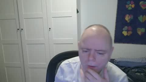 kreolsk34 online show from March 2026 06:46:02 AM