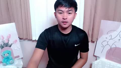 krezikeed online show from December 2025 04:50:01 AM