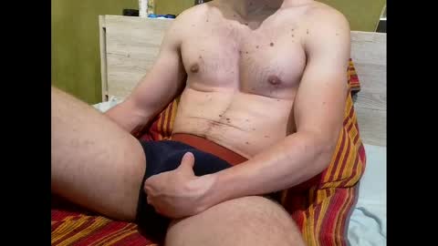 Snapshot of krikri3326 chatting on May 2026 07:31:01 PM cricri2633 online show from May 2026 07:31:01 PM