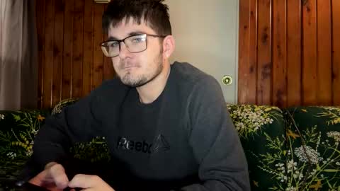 krimsoncircuit online show from November 2025 07:37:02 PM