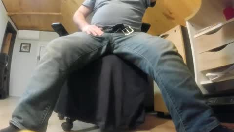 Snapshot of krinkle420 chatting on February 2025 04:16:02 AM krinkle420 online show from February 2025 04:16:02 AM