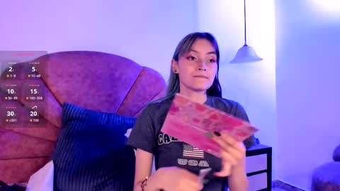 Nahomi online show from February 2026 12:11:01 PM