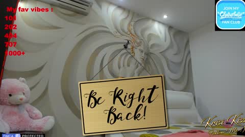 Snapshot of krisi_kiss chatting on January 2025 07:00:02 AM KrisiFollow me Thumb UP online show from January 2025 07:00:02 AM