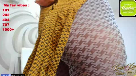 Snapshot of krisi_kiss chatting on January 2025 04:09:01 AM KrisiFollow me Thumb UP online show from January 2025 04:09:01 AM