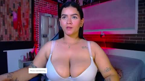 kriss_sweetboobs online show from April 2026 03:07:01 PM