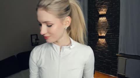 Eliz online show from February 2026 08:12:02 PM