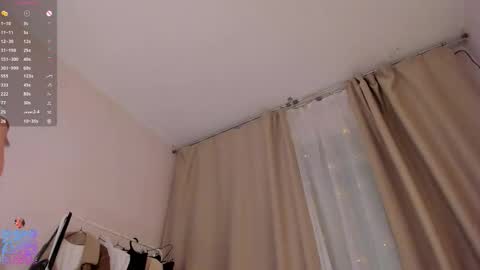 Snapshot of krista_darling chatting on December 2025 07:53:02 PM KristaMerry online show from December 2025 07:53:02 PM