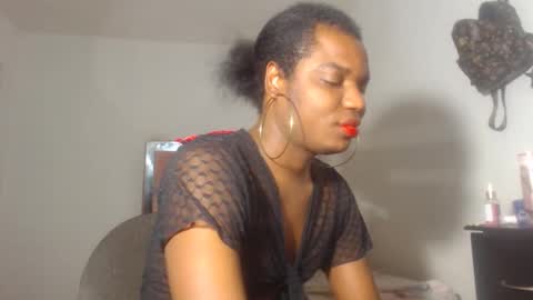 kristal_cox2 online show from April 2026 10:13:01 AM