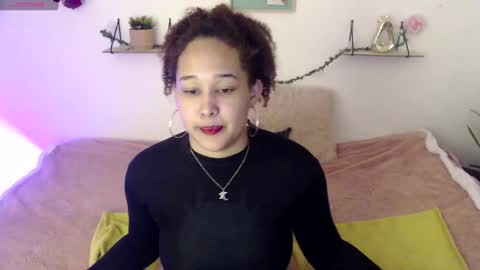 Snapshot of kristal_mild_ chatting on December 2024 04:13:01 AM Kristal online show from December 2024 04:13:01 AM