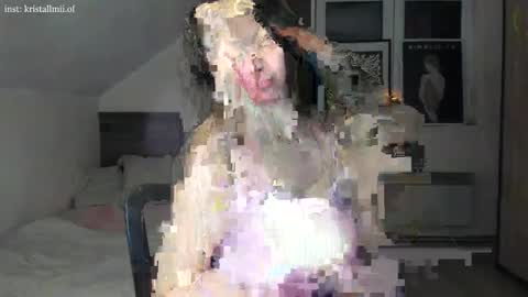 kristallmii_premium online show from December 2025 08:16:02 PM