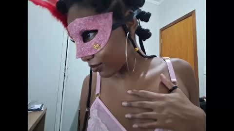 Snapshot of kristallvfs chatting on February 2025 03:40:01 AM kristallvfs online show from February 2025 03:40:01 AM