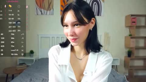 Snapshot of kristanalosa chatting on September 2025 08:09:01 PM Emma online show from September 2025 08:09:01 PM