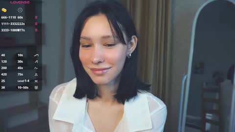 Snapshot of kristanalosa chatting on September 2025 07:38:01 PM Emma online show from September 2025 07:38:01 PM