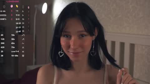 Snapshot of kristanalosa chatting on October 2025 08:19:02 PM Emma online show from October 2025 08:19:02 PM