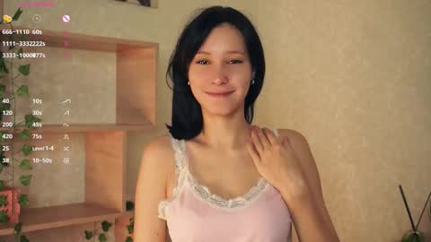 Snapshot of kristanalosa chatting on November 2025 07:57:02 PM Emma online show from November 2025 07:57:02 PM