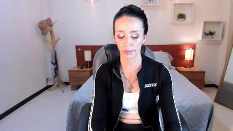 Snapshot of kristen_garner chatting on January 2025 08:16:02 PM Sophia online show from January 2025 08:16:02 PM