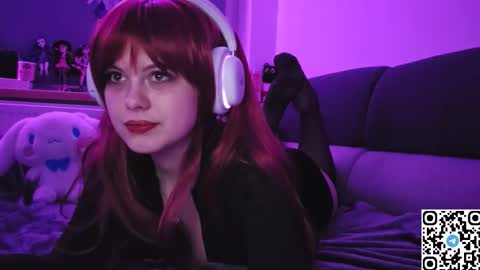 Snapshot of kristibloom chatting on October 2025 08:09:02 PM Christie online show from October 2025 08:09:02 PM