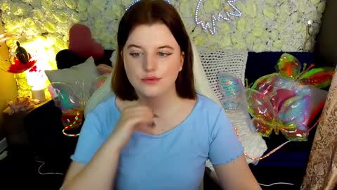 kristifoxy online show from April 2026 05:52:01 AM