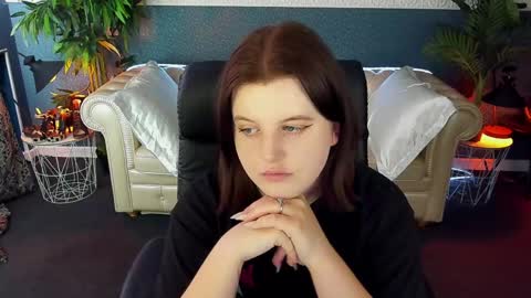 kristifoxy online show from May 2026 02:00:01 PM