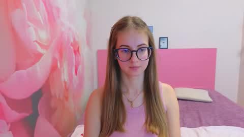 Kristina Adel online show from January 2026 07:35:01 AM